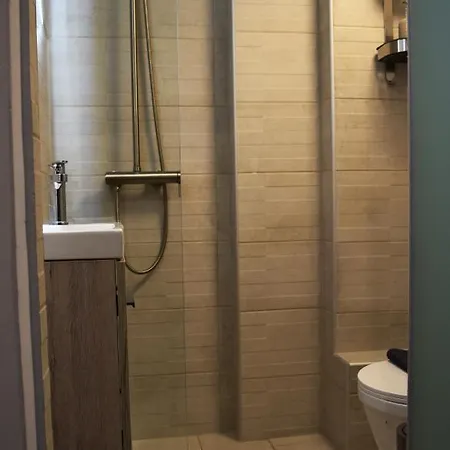 Oihalia's Petit Double Apartment *